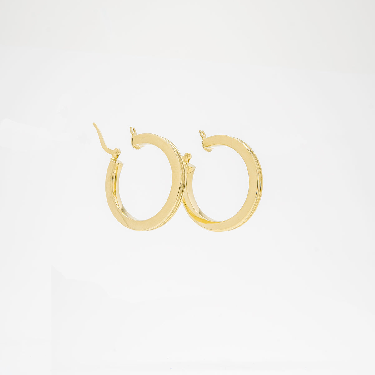 18K Yellow Gold Trench Hoops