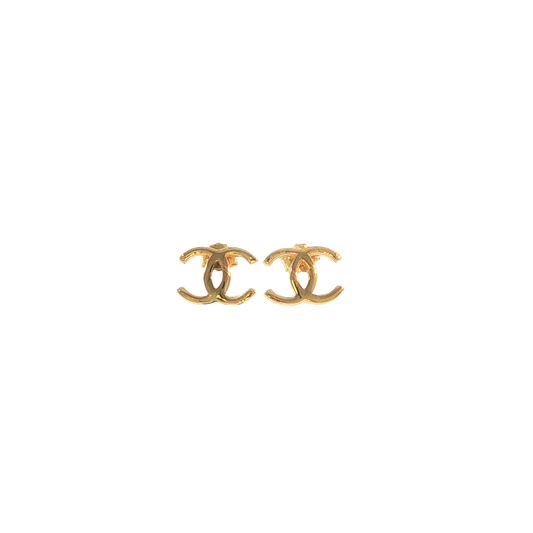 18K Gold Interlocking C Studs