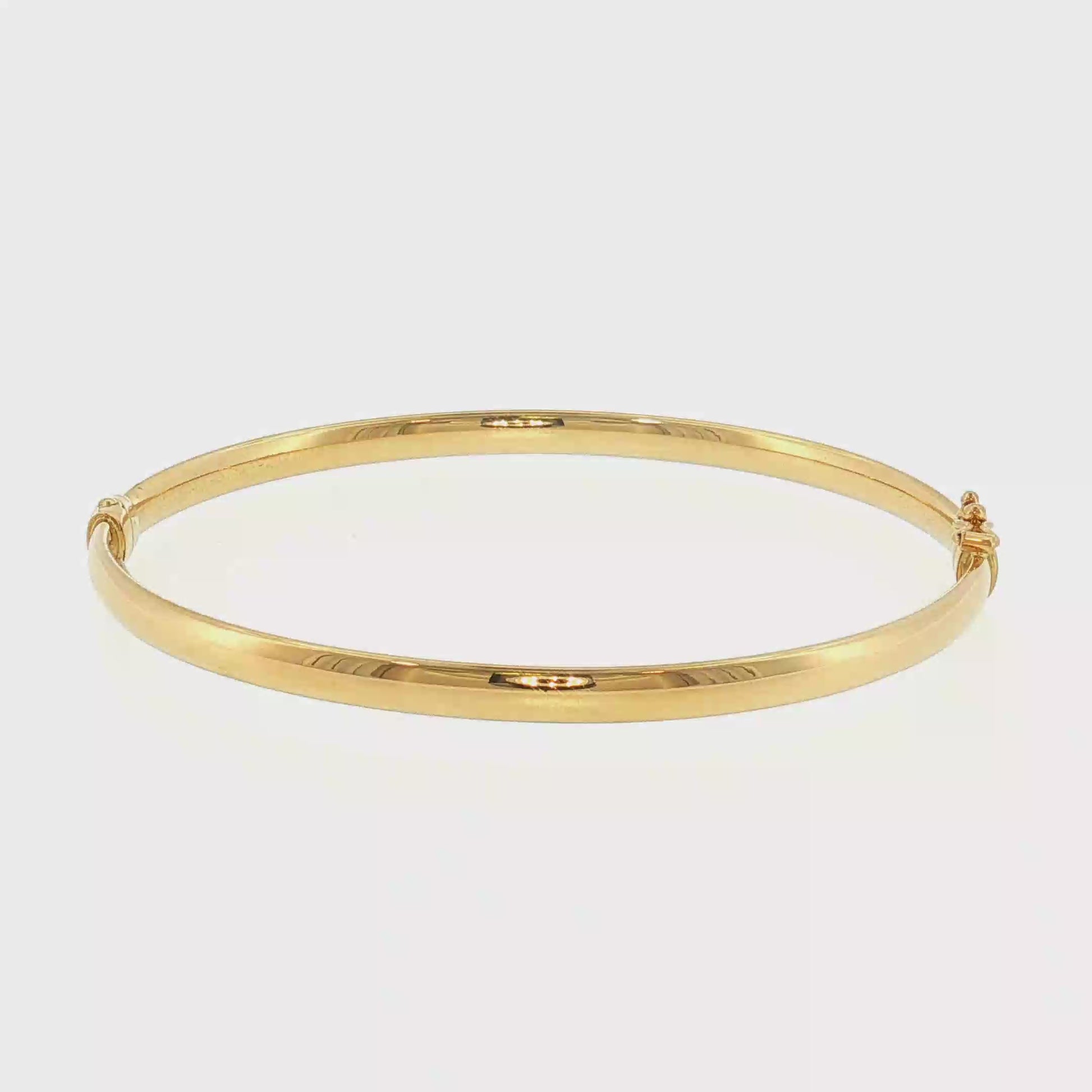 18K Yellow Gold Bangle