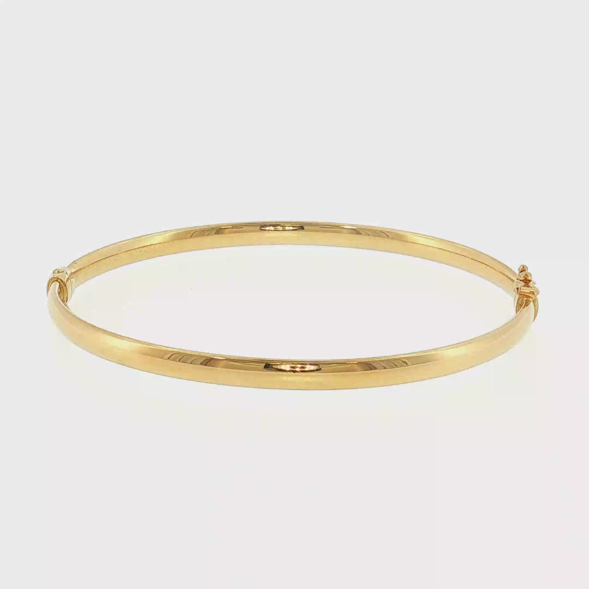 18K Yellow Gold Bangle