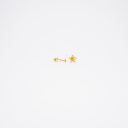 18K Yellow Gold Open Star Studs