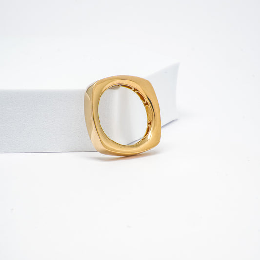 18K Yellow Gold Square Ring